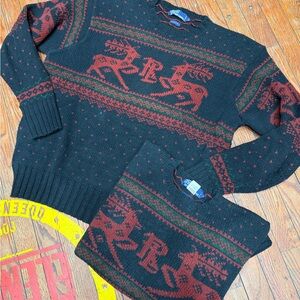 Ralph Lauren Men's Black and Burgundy Crewneck Sweater